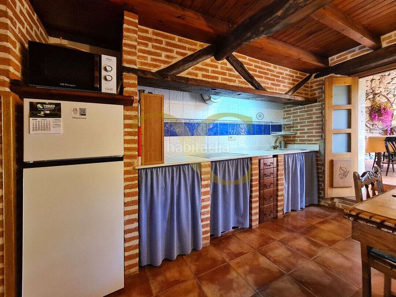 Foto adf4955a-ee4a-4b91-b1a0-c8fac14d5f6f. Edificio in Peñamellera Alta