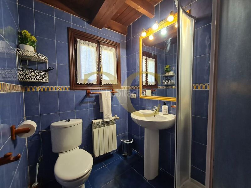 Foto d924280e-2cfd-4270-b543-7dd6e8054bd9. Edificio in Peñamellera Alta