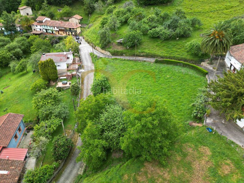 Foto aa773769-3abe-4dfb-9c7d-b3b296ce8d30. Finca rústica a Cabranes
