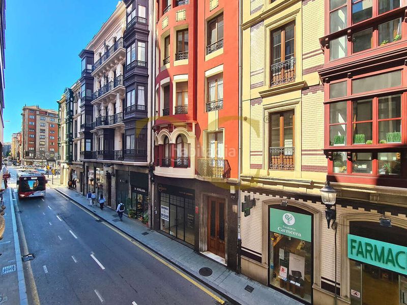 Foto 58d50a22-10a7-4975-9f78-e8f689ee97c4. Pis amb calefacció a Centro Gijón