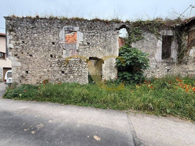 Foto fe32b9af-5268-455a-8d7a-884ad8fd5d53. Casa a Celorio-Poó-Parres Llanes