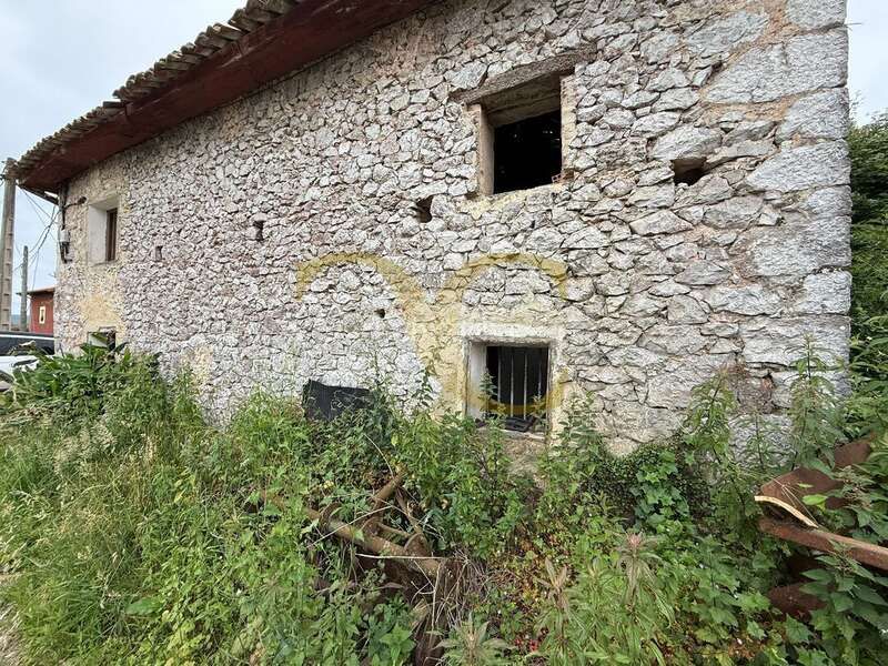 Foto daacc1f1-660a-4293-bbe7-6cb733a1f9ef. Casa a Celorio-Poó-Parres Llanes