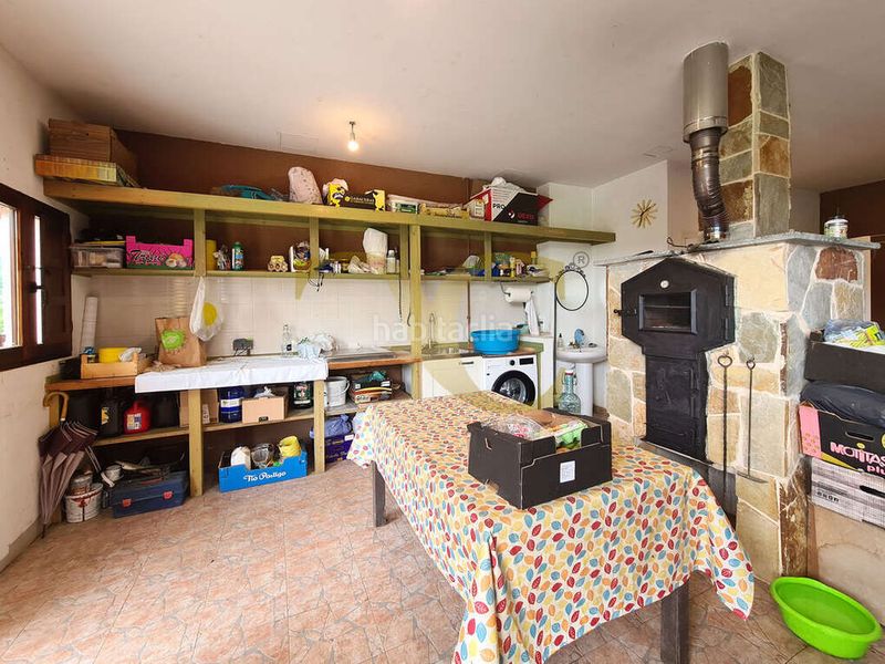 Foto a40cf7c4-51fc-46a9-b8d3-02f6d72af9f5. Casa amb calefacció aparcament a Ruedes Gijón