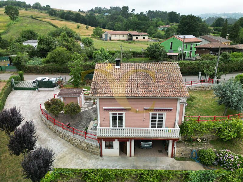 Foto a5cfb5c0-74a8-45c5-981e-c76381d8ed30. Casa amb calefacció aparcament a Ruedes Gijón