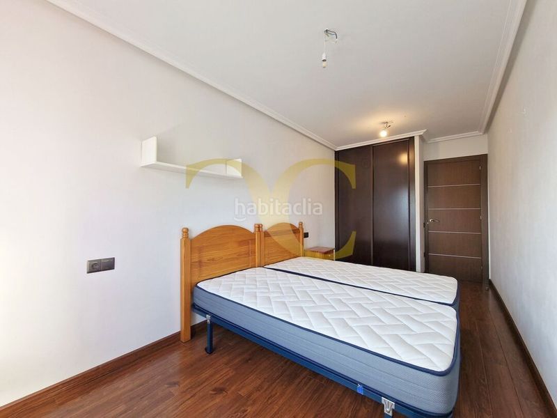 Foto c4d5dc19-2568-445d-bf5d-97a07762a9da. Etagenwohnung mit heizung parking in Llanes pueblo Llanes