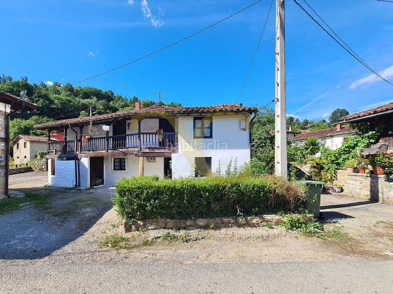 Foto 0e3150a4-281a-4bae-9473-de5ea5b9e2c0. Casa amb calefacció a Cangas de Onís