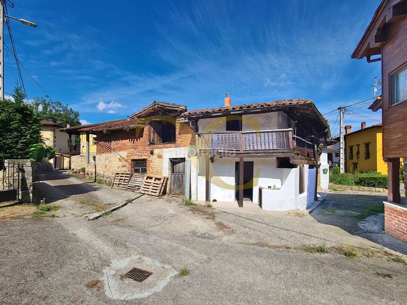Foto d97926b7-788a-4805-8fca-697b9a924ec8. Casa amb calefacció a Cangas de Onís