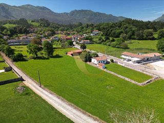 Wohngrundstück  Collera. Terreno para tres viviendas en una de las localizaciones más atr