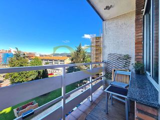 Flat  Calle pérez de la sala. Piso con terraza en zona auditorio