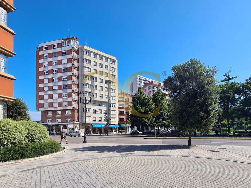 Foto a97d83b4-b967-4d56-8230-7d9fe9ae55f7. Pis amb calefacció a Centro Gijón