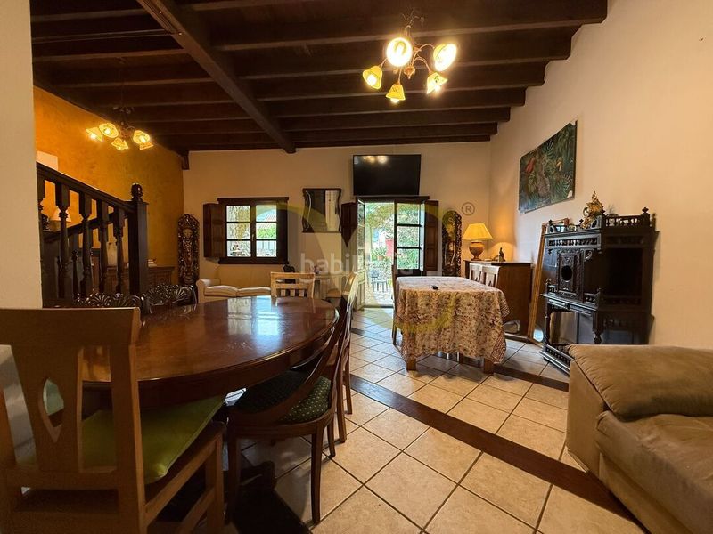 Foto fa78ddc3-d3b3-41cd-94c1-8a2eaeb71045. Casa amb calefacció aparcament a Pría-Nueva-Hontoria-Naves Llanes