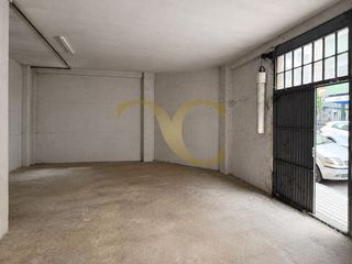 Local Comercial a Calle Oriental