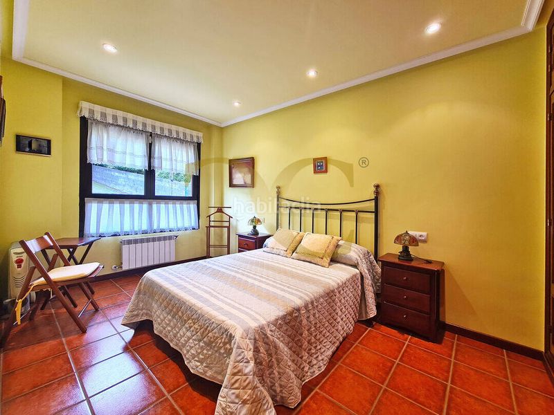 Foto 63395389-789d-4a1c-9c5a-e80fbd806804. Casa amb calefacció aparcament a Cenero Gijón