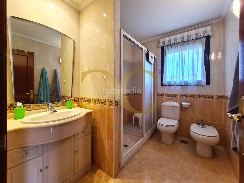 Foto a6a116b2-a9bf-4554-b0eb-5e1526129a8a. Casa amb calefacció aparcament a Cenero Gijón