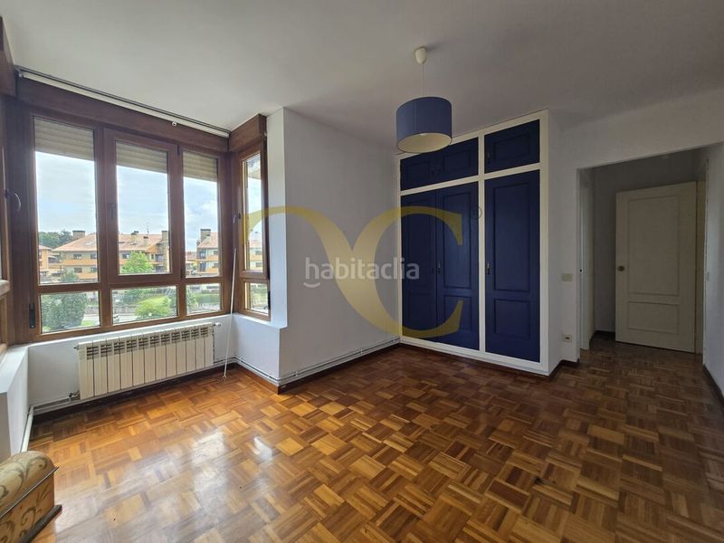 Foto a47a0803-f797-4dfe-a46e-e2492612b05e. Pis amb calefacció aparcament a Ribadedeva