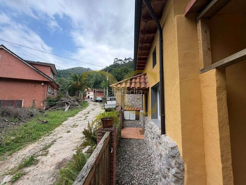 Foto f0f22f3d-2d36-4adb-9bec-19277c34398e. Casa amb calefacció aparcament a Vibaña-Ardisana-Caldueño Llanes