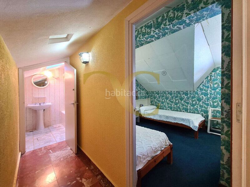 Foto dad4d659-65d7-4d14-8795-7bd60e446bf1. Xalet amb calefacció aparcament a Castropol