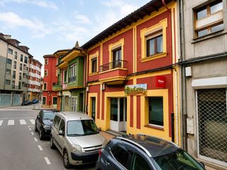 Edifici  Calle norte. Edificio en pleno centro de langreo oportunidad única para inver