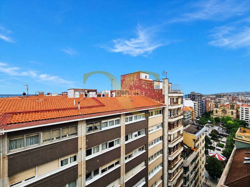 Foto 021bbd76-df97-4824-8070-9df6b8e8e5cd. Pis amb calefacció a Centro Gijón