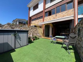 Reihenhaus  Calle acebo. Exclusiva tu hogar frente al mar en xivares.