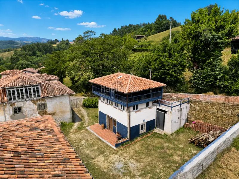 Foto aa0ab8e8-2c14-4eb1-aa78-41366dd979f8. Casa amb calefacció a Pravia