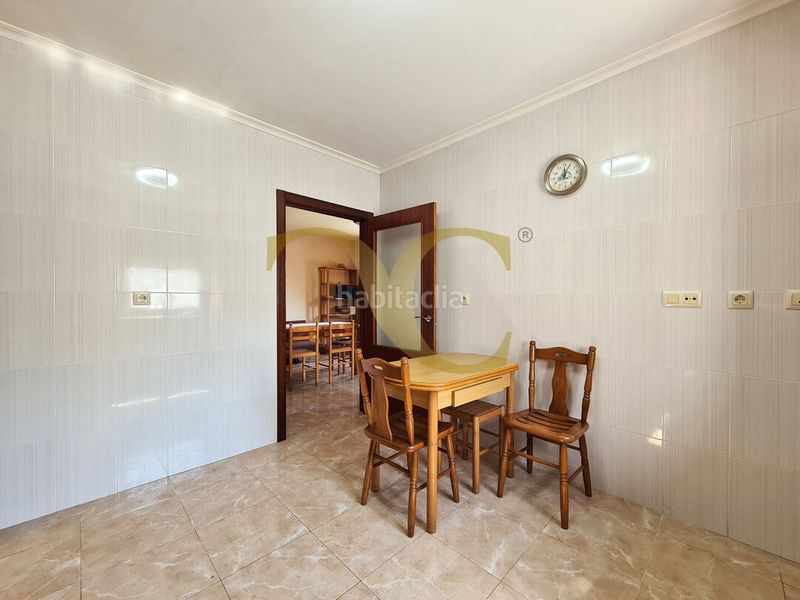 Foto 3a1bc641-c7ae-4459-a7e4-5d605c64588f. Casa amb calefacció aparcament a El Carbayedo - El Quirinal Avilés