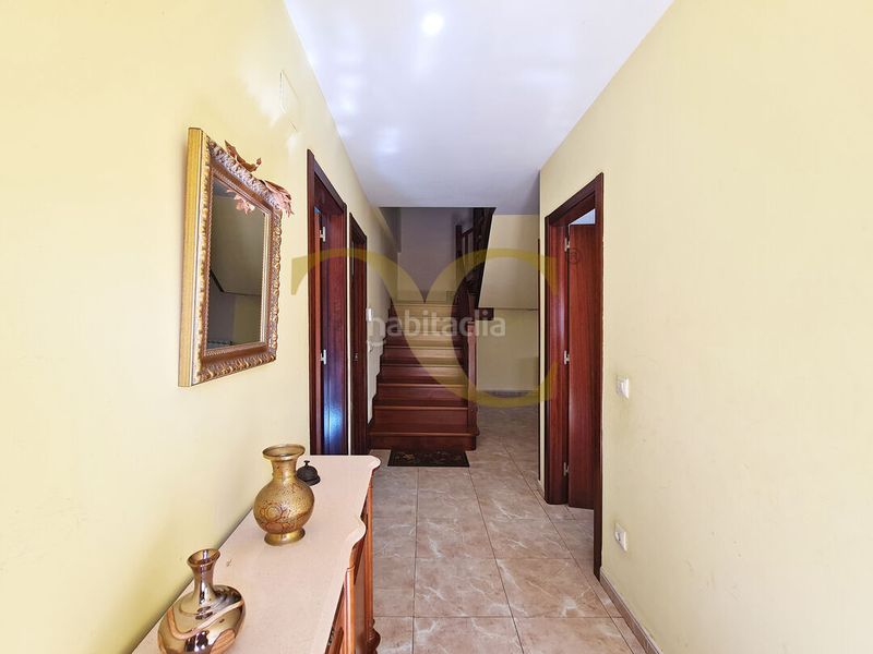 Foto 5a11a359-eec0-4cb2-a02b-4607134e93bb. Casa amb calefacció aparcament a El Carbayedo - El Quirinal Avilés