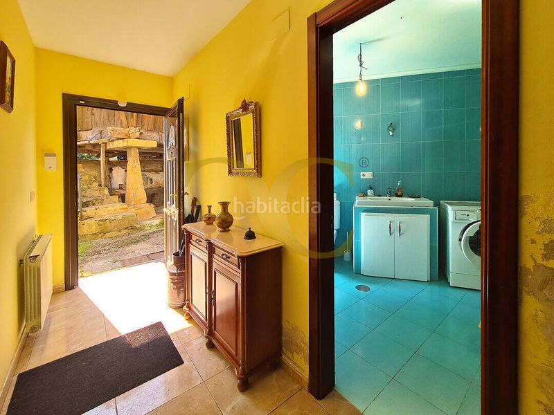 Foto 91eb7502-f748-49a5-8792-1ede63481db7. Casa amb calefacció aparcament a El Carbayedo - El Quirinal Avilés