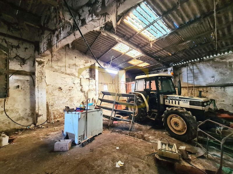 Foto b528eae8-6f93-4bb2-b04f-3372dbab2b84. Casa amb calefacció aparcament a El Carbayedo - El Quirinal Avilés