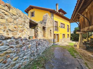 Haus  Lugar el campón. Exclusiva quintana asturiana en avilés.