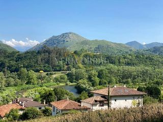 Residential Plot  Toraño. Terreno edificable de 4.902 m con vistas al río sella y posibili