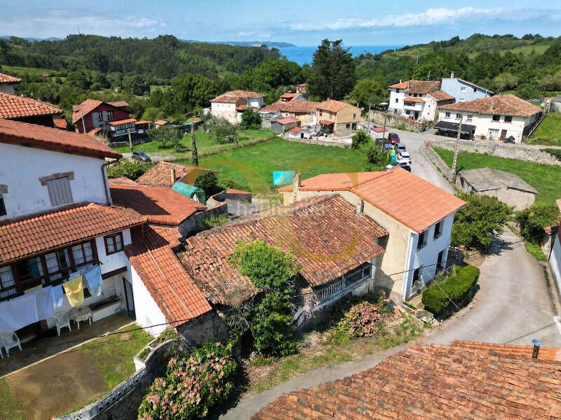 Foto 73161d38-b5f5-40d9-8369-cea1719c050c. Casa a Ribadesella