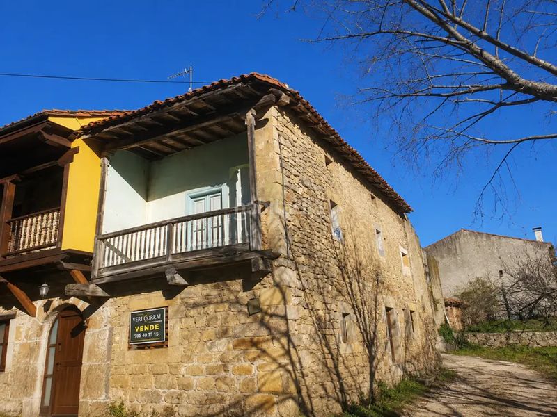 Foto 3e4f65be-7be4-477f-a887-8cce62caaa38. Casa amb aparcament a Vidiago-Pendueles-Tresgrandras Llanes