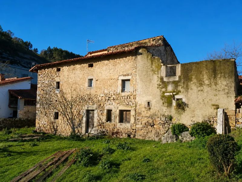 Foto abc4bb41-7e7d-4218-8473-ebd62c08bd6b. Casa amb aparcament a Vidiago-Pendueles-Tresgrandras Llanes