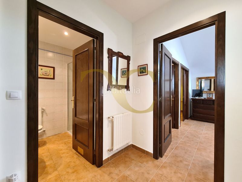 Foto 2633c36b-a155-40b6-93c1-8e97f37b397b. Casa adosada adosado en sellamar, junto a santa marina, con terraza y garaje. en Ribadesella
