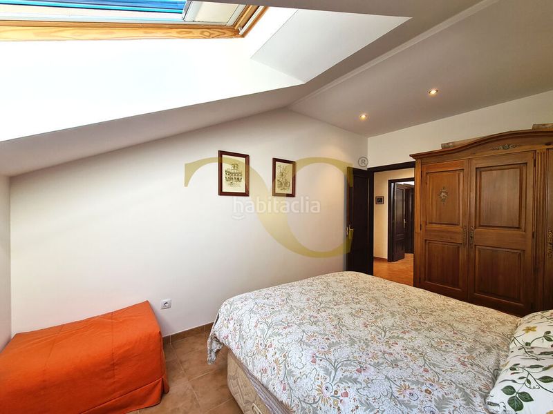 Foto bc95f803-1fcb-4f84-bdc4-1f214251d5e5. Casa adosada adosado en sellamar, junto a santa marina, con terraza y garaje. en Ribadesella