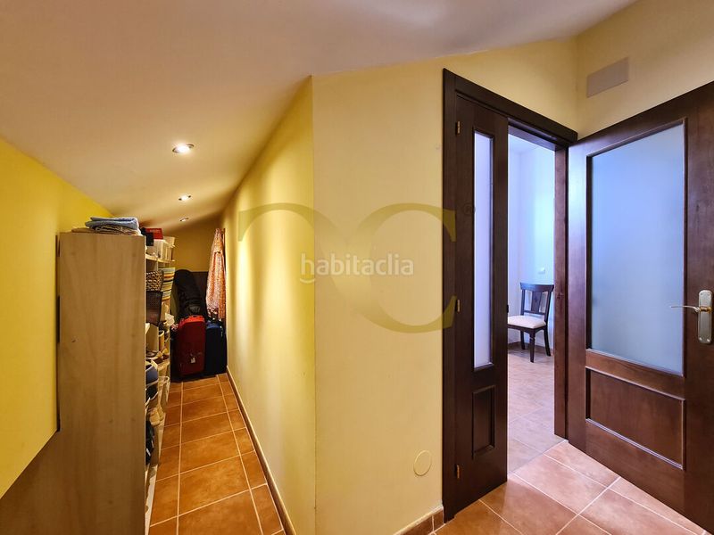Foto f78b107c-2015-4dab-8b5d-76f81a9f5700. Casa adosada adosado en sellamar, junto a santa marina, con terraza y garaje. en Ribadesella