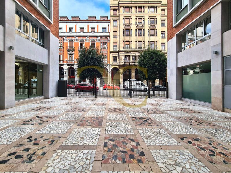 Foto 8765c849-7a17-4c6d-b88f-f14192b57a21. Àtic amb calefacció a Centro Gijón
