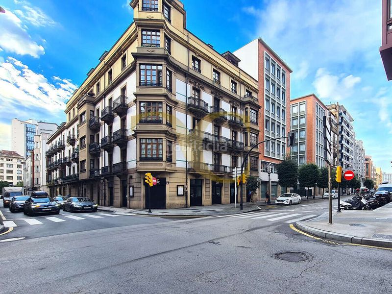 Foto b5a47e15-7038-45a0-ac6c-a2be149a3fca. Àtic amb calefacció a Centro Gijón