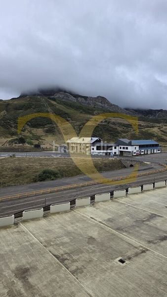 Foto 6ba8cd0f-3605-4b26-a864-b8a8c92c2f65. Pis amb calefacció aparcament a Puebla de Lillo