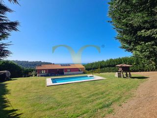 Chalet  Villaverde de la marina. Exclusiva una propiedad excepcional junto al cantábrico, a 900 m