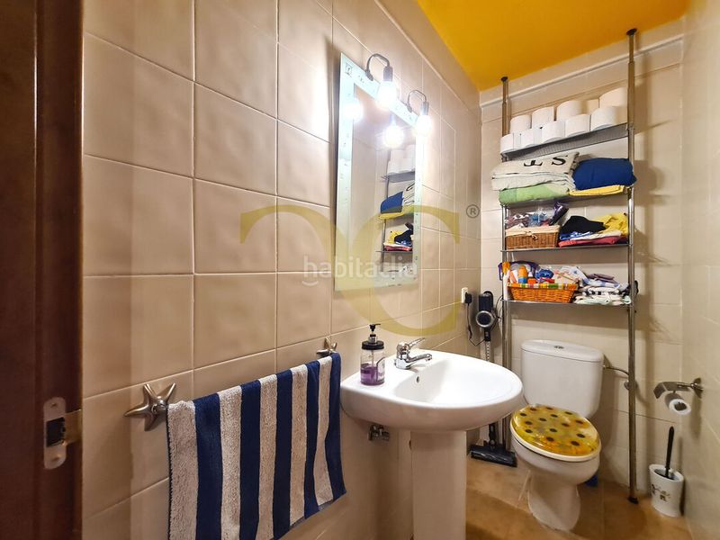 Foto 054be677-6aa9-4709-8209-cad57d6564c6. Casa adosada adosado en sellamar, junto a santa marina, con terraza y garaje. en Ribadesella