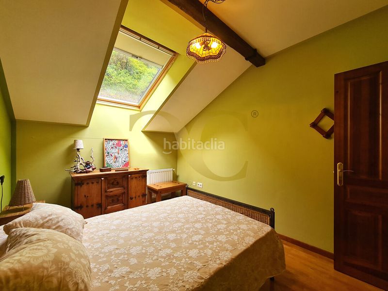 Foto 4abb6c14-668e-4e55-b57a-659ad906877c. Casa adosada adosado en sellamar, junto a santa marina, con terraza y garaje. en Ribadesella