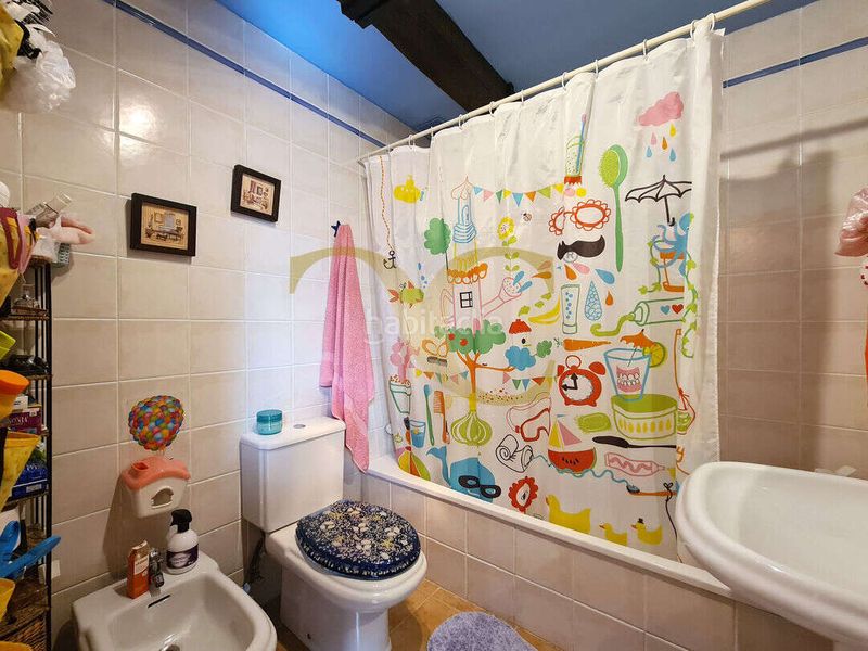 Foto e77925dc-ec75-4342-a920-f3ea7efc6bc6. Casa adosada adosado en sellamar, junto a santa marina, con terraza y garaje. en Ribadesella