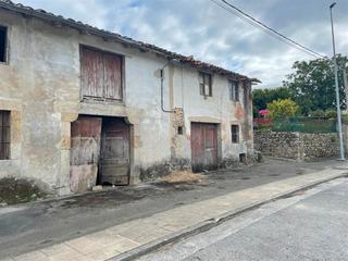 Maison à Poblado muñorrodero 107. Cuadras a reformar en muñorrodero