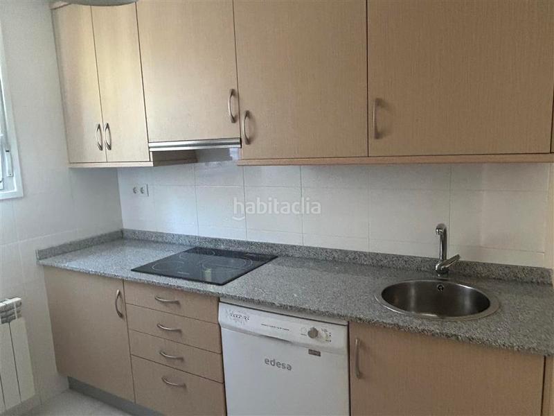 Foto 2e824f6f-5129-47be-ad80-a781839cb897. Alquiler piso en calle pérez galdós 1-a alquiler residencial piso 1 dormitorio con terraza en Val de San Vicente