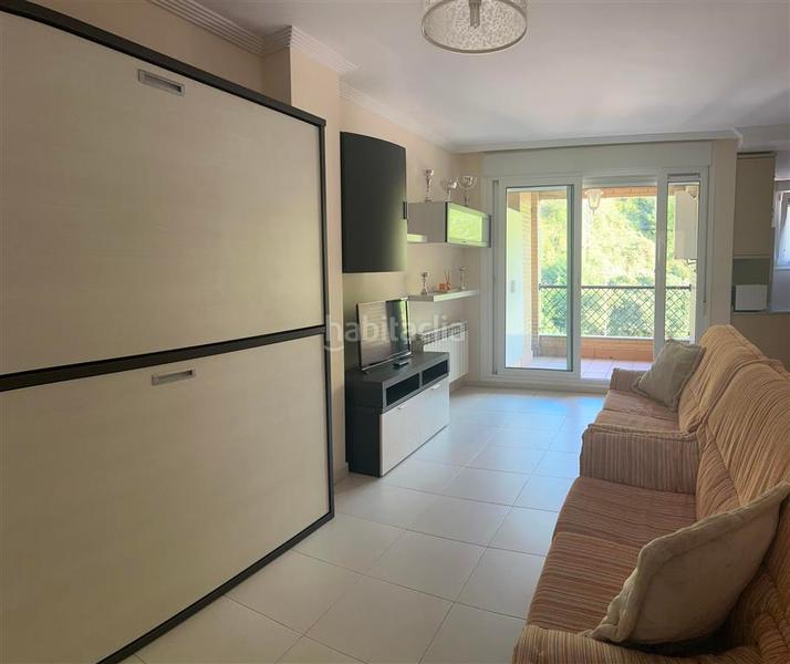 Foto 3a17b1d7-0da8-47b2-9f38-9c20fe2f4410. Alquiler piso en calle pérez galdós 1-a alquiler residencial piso 1 dormitorio con terraza en Val de San Vicente
