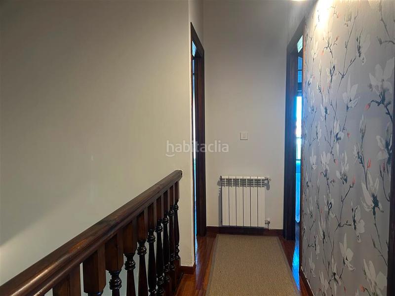 Foto 0a9a9593-788c-4635-8c67-e131bd9bbd33. Casa pareada en barrio arco 29 casa pareada junto a la palya en Val de San Vicente