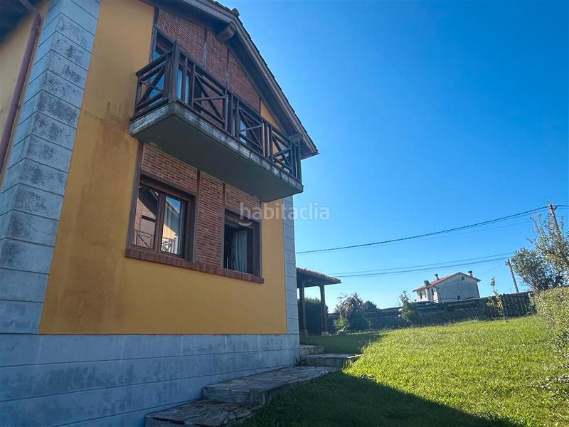 Foto 4fe58a3b-930e-4a14-9758-c3b526218c81. Casa pareada en barrio arco 29 casa pareada junto a la palya en Val de San Vicente