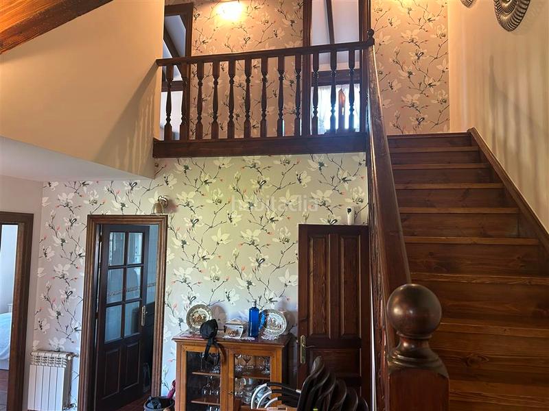 Foto 715fcd79-637b-4459-ba18-91a7f6518dd8. Casa pareada en barrio arco 29 casa pareada junto a la palya en Val de San Vicente